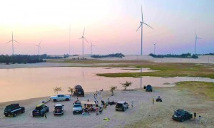 "Check-in" cánh đồng điện gió ở Quảng Bình